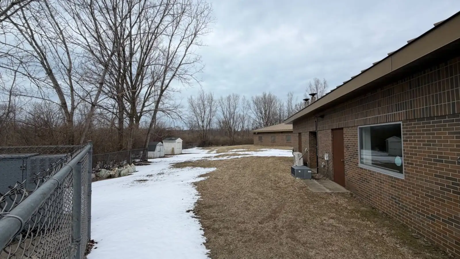 497 Waukonda Ave image 6