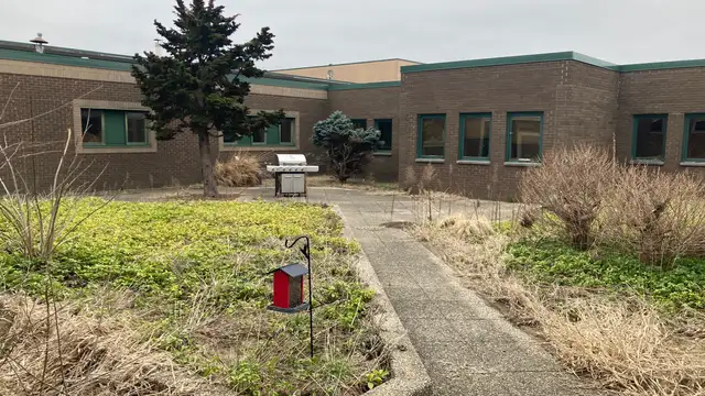 View image 17