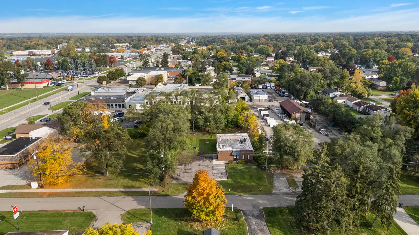 8111 Wiloray image 1