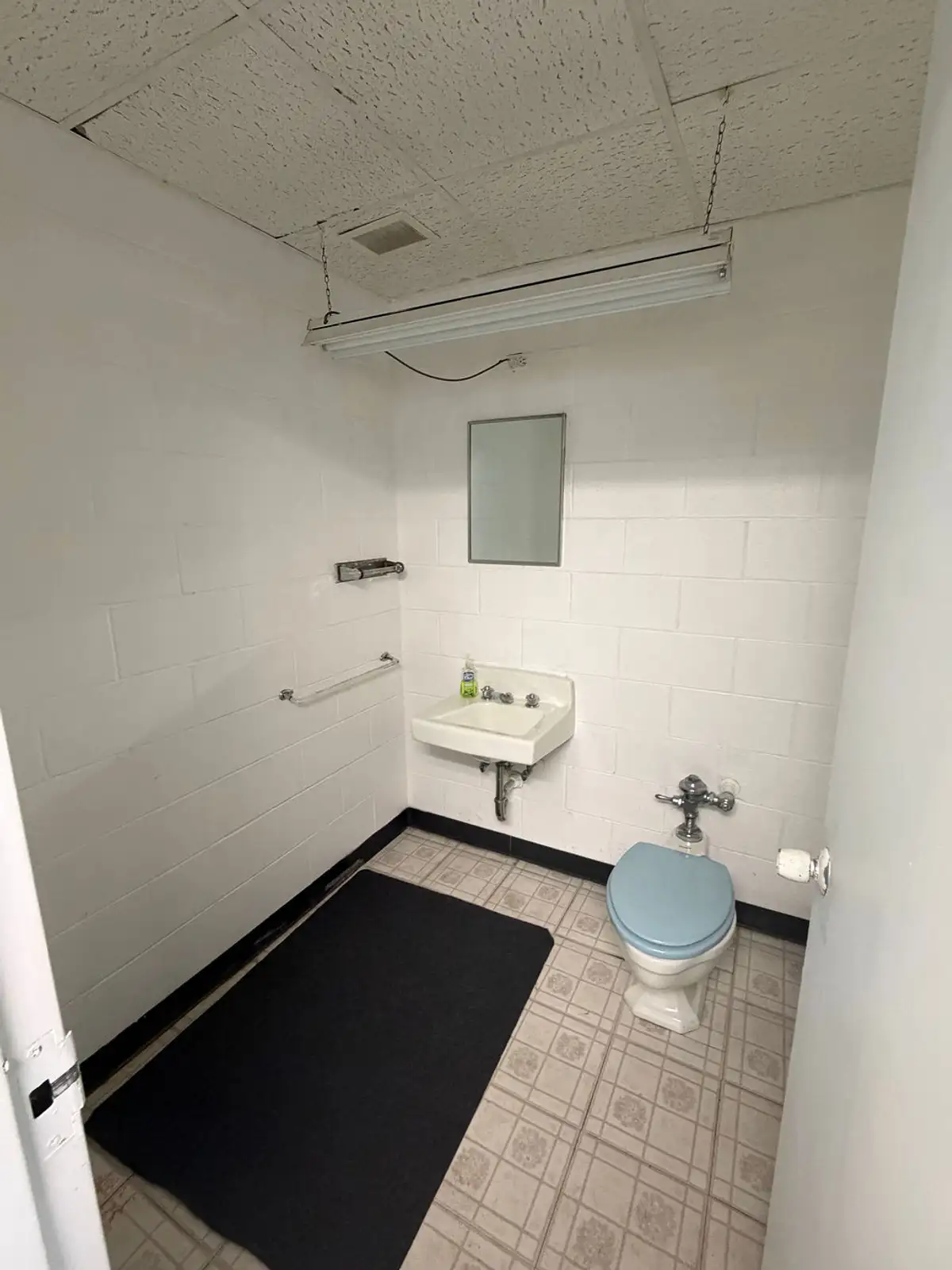 2620 W Genesee Ave image 26