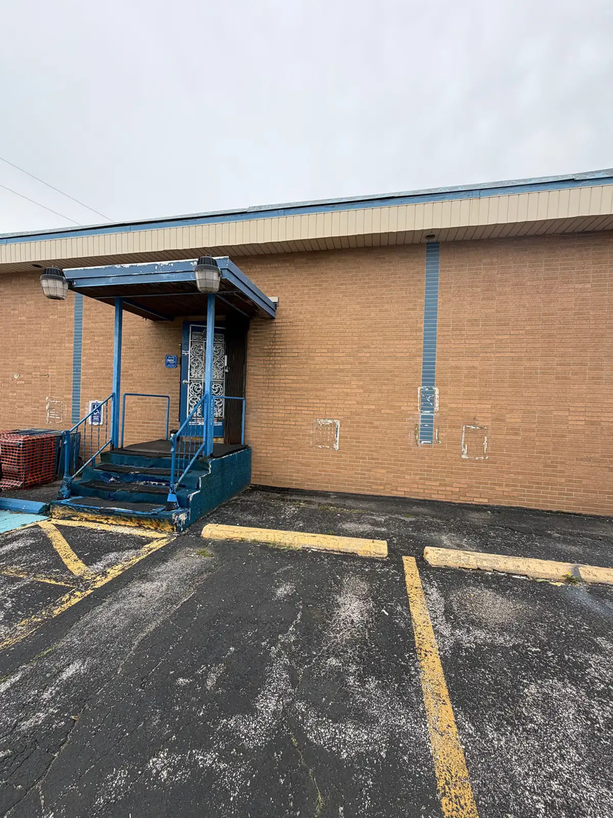 2620 W Genesee Ave image 30