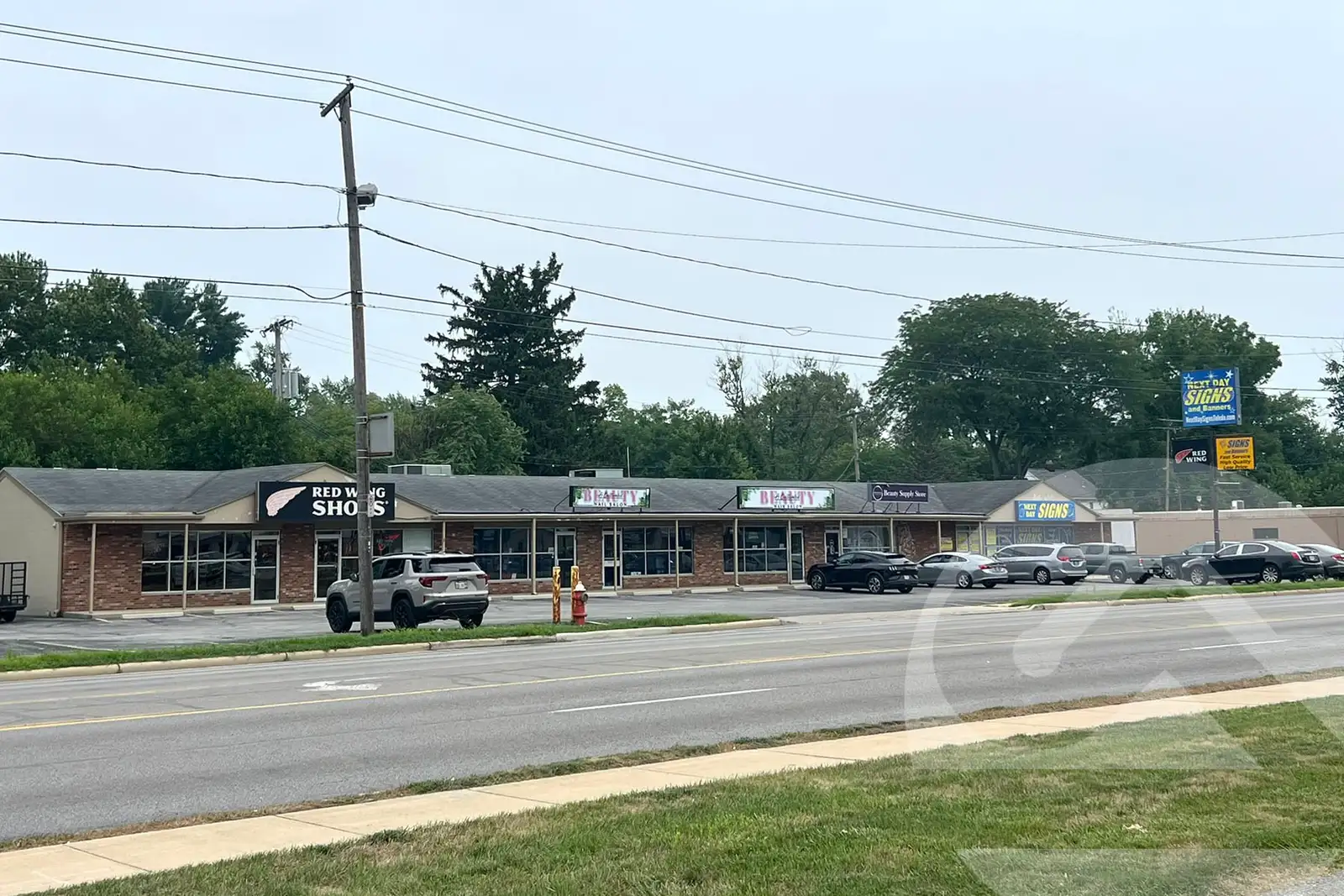 2112 N Reynolds Rd, Toledo, OH 43615
