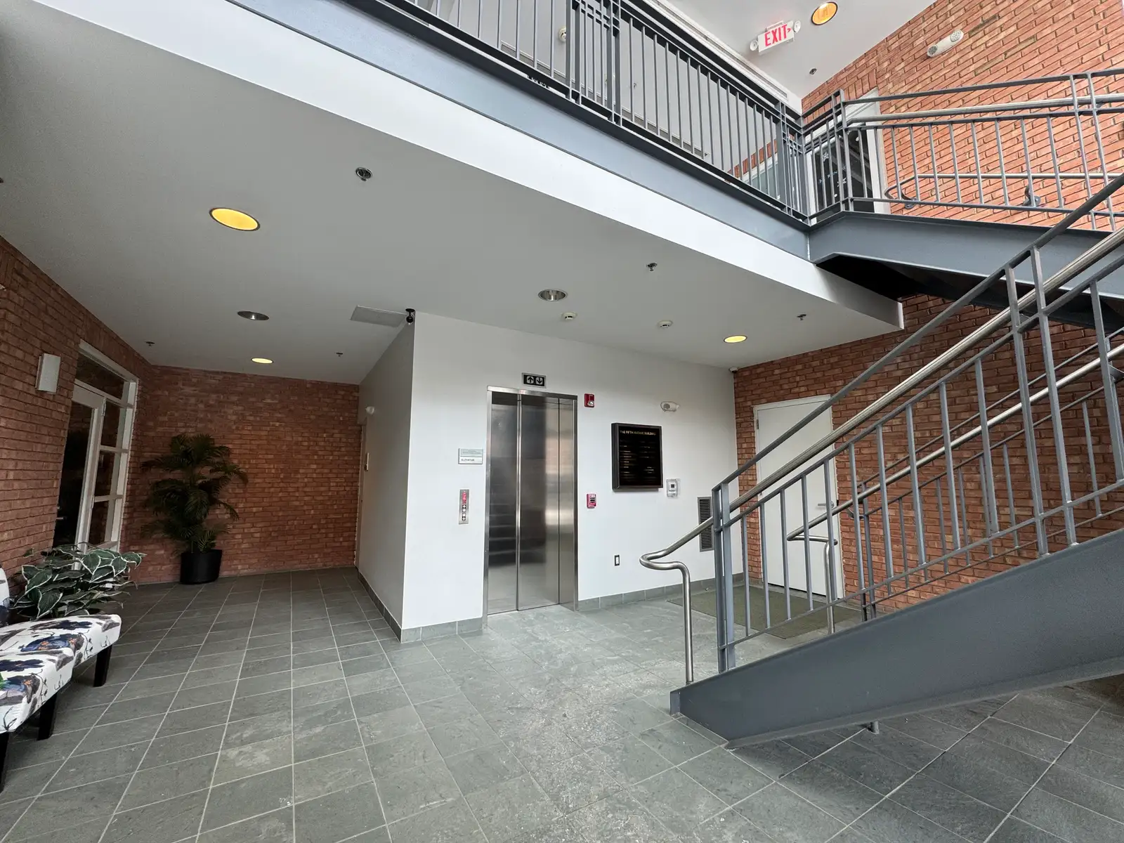 Downtown Ann Arbor Professional Office for Lease image 6