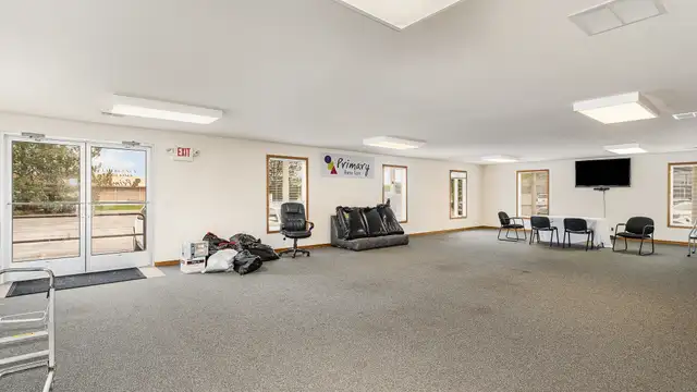 View image 18