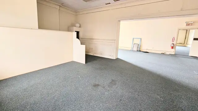 View image 18