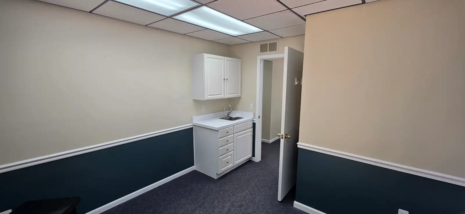 7990 W Grand River Ave image 3