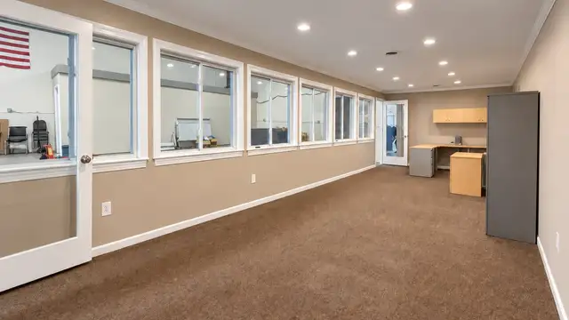 4630 - Ann Arbor Office/Flex/ Warehouse for Lease - Pittsfield Twp thumbnail 2