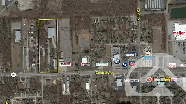 7852 W. Central Avenue thumbnail 3