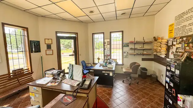 View image 16
