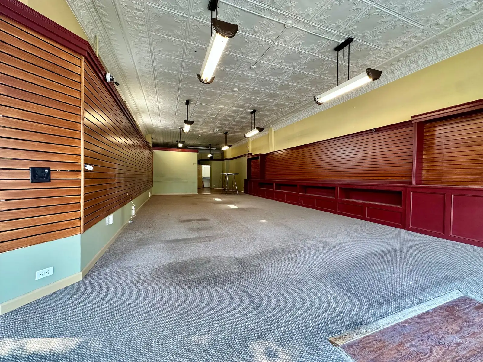 201 W Main St image 2