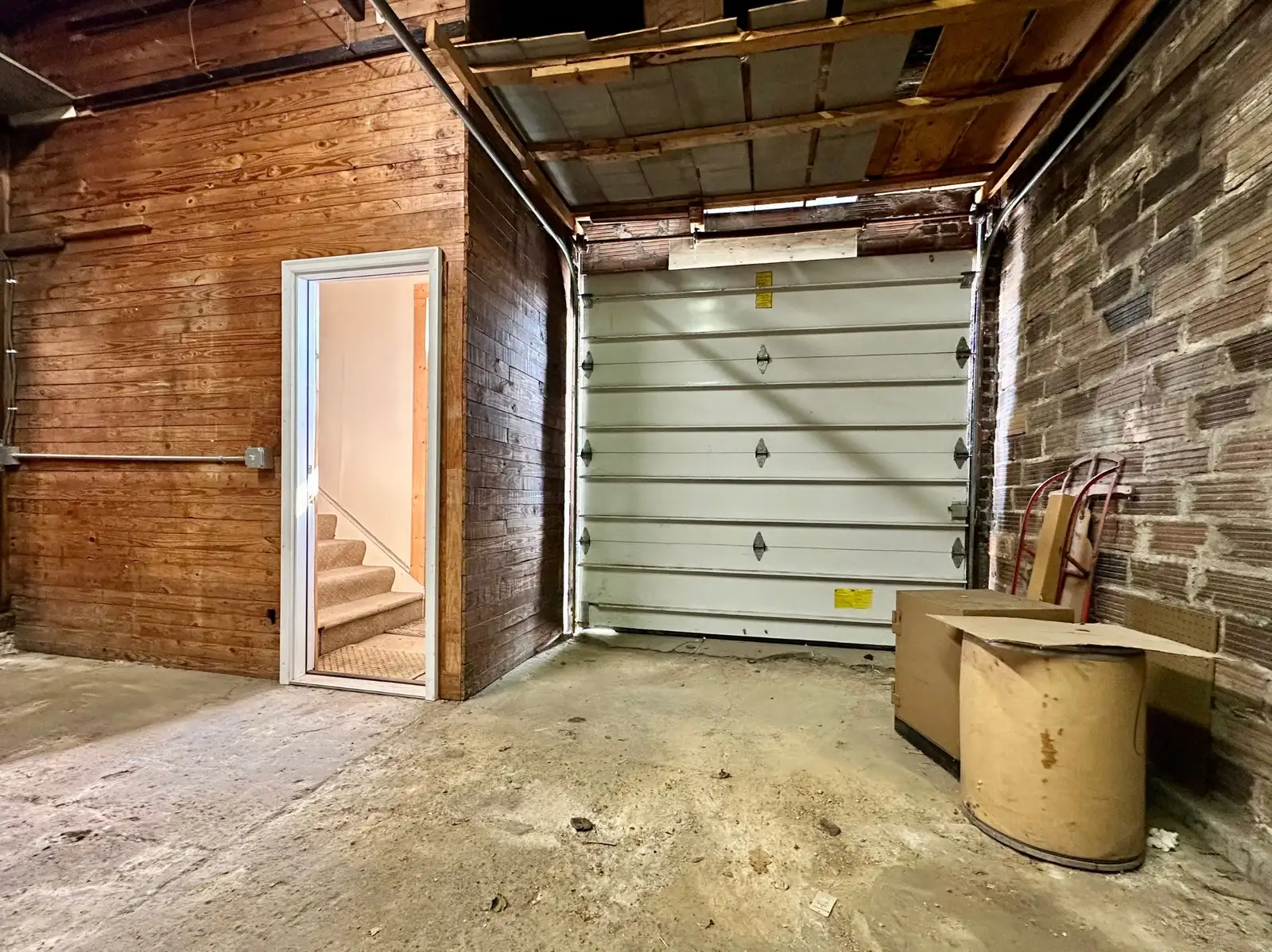 201 W Main St image 6