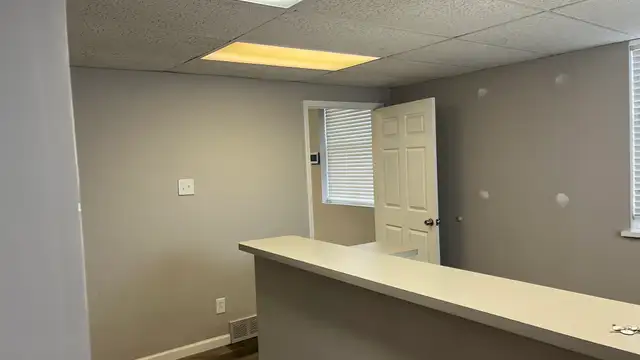 2241 Hilton Rd thumbnail 3