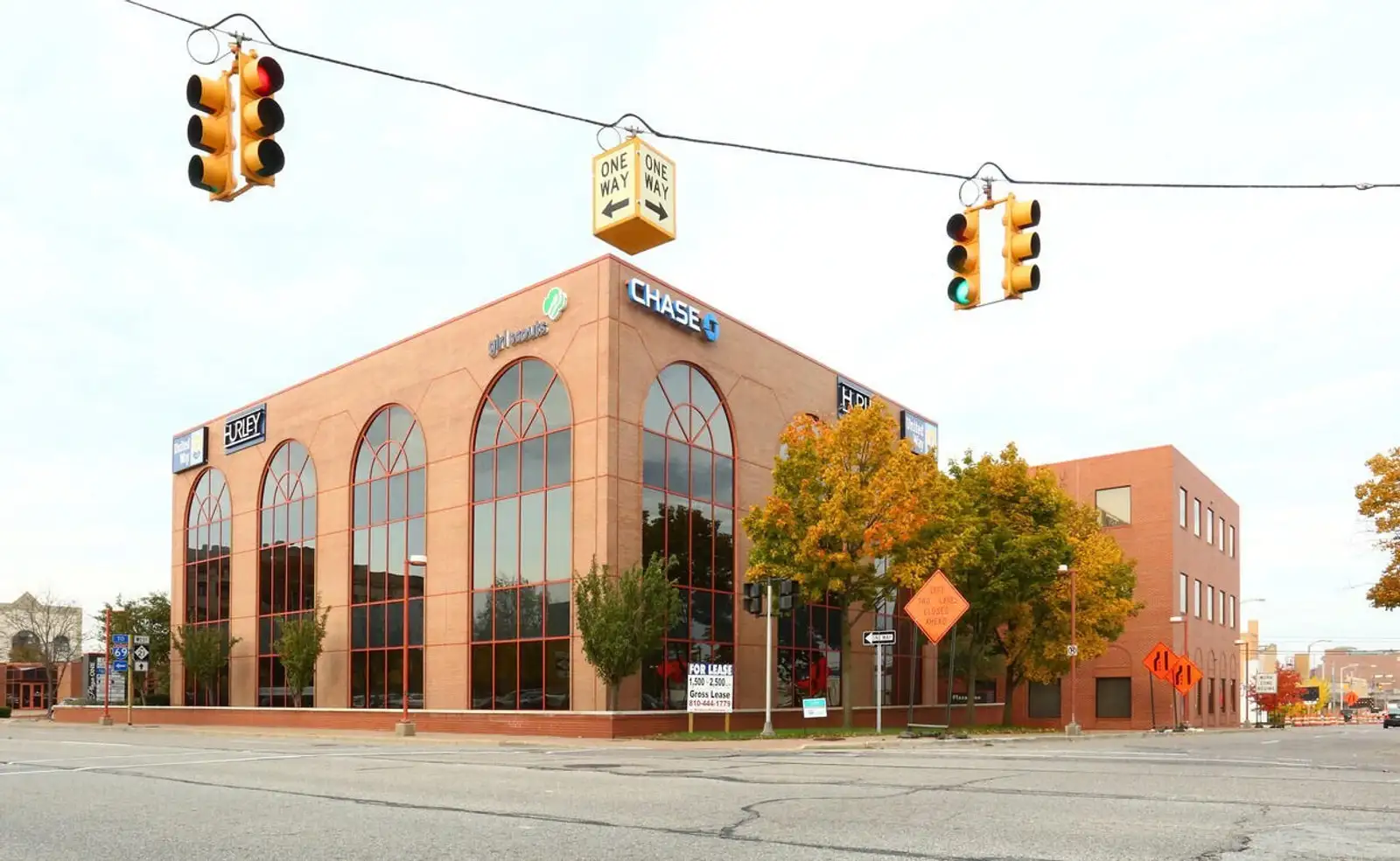 Plaza One Financial Center image 2