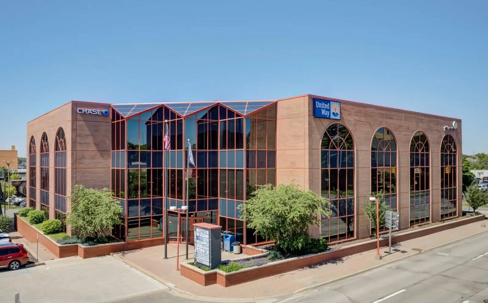 Plaza One Financial Center image 3