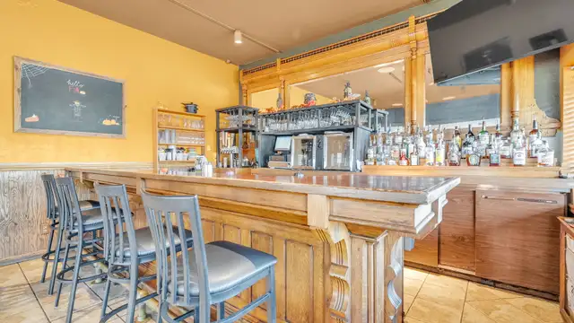 View image 17