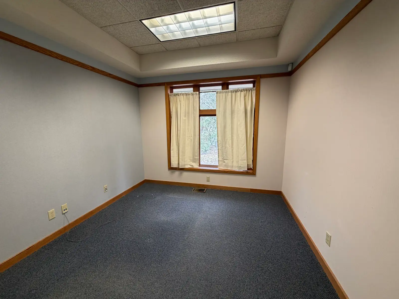 4884 Berl Dr image 47
