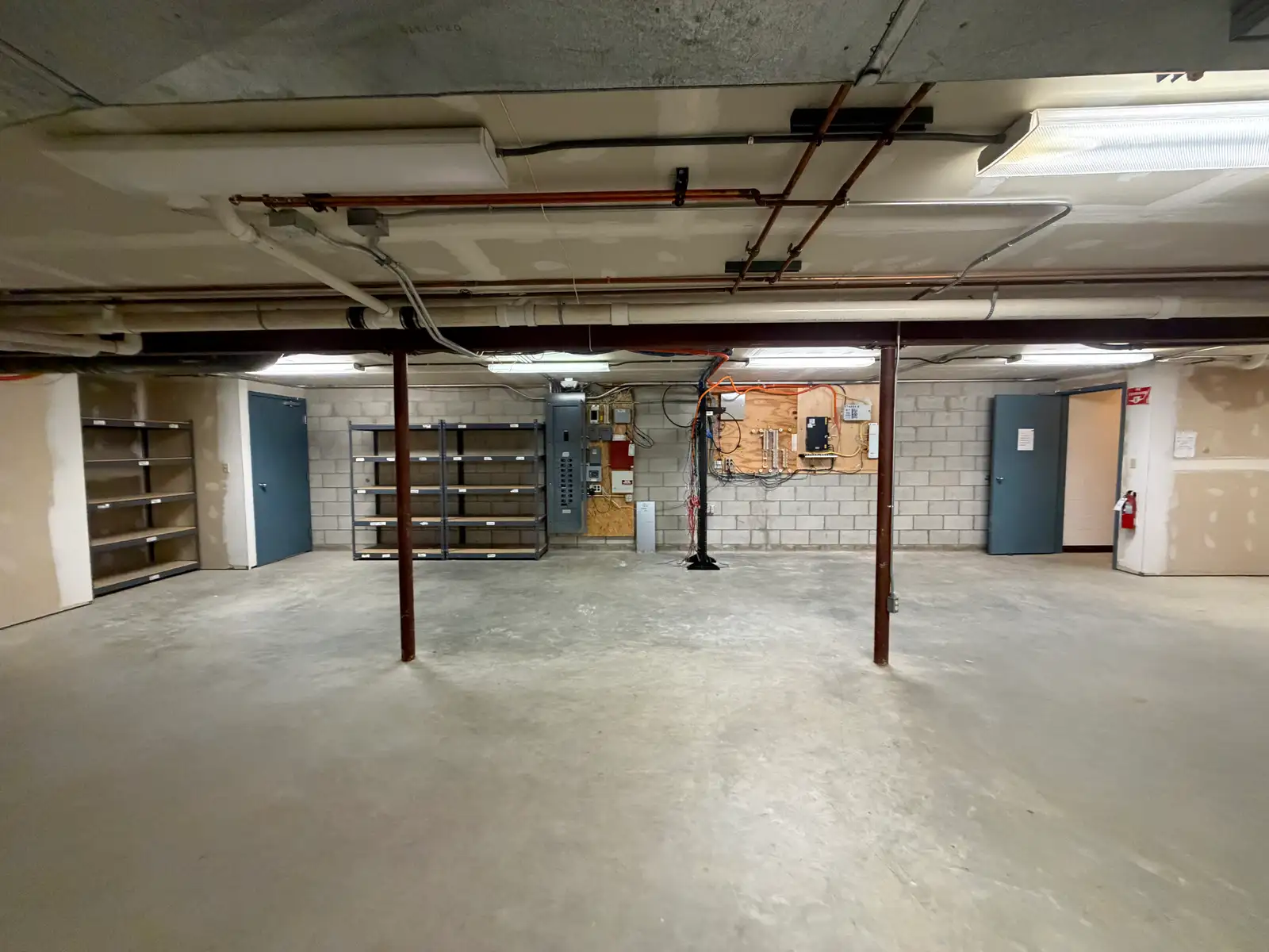 4884 Berl Dr image 64