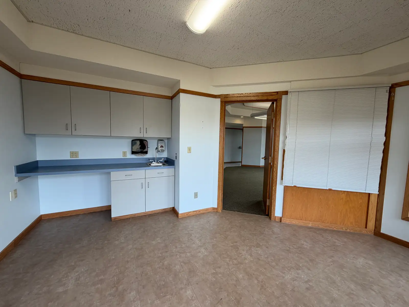 4884 Berl Dr image 19