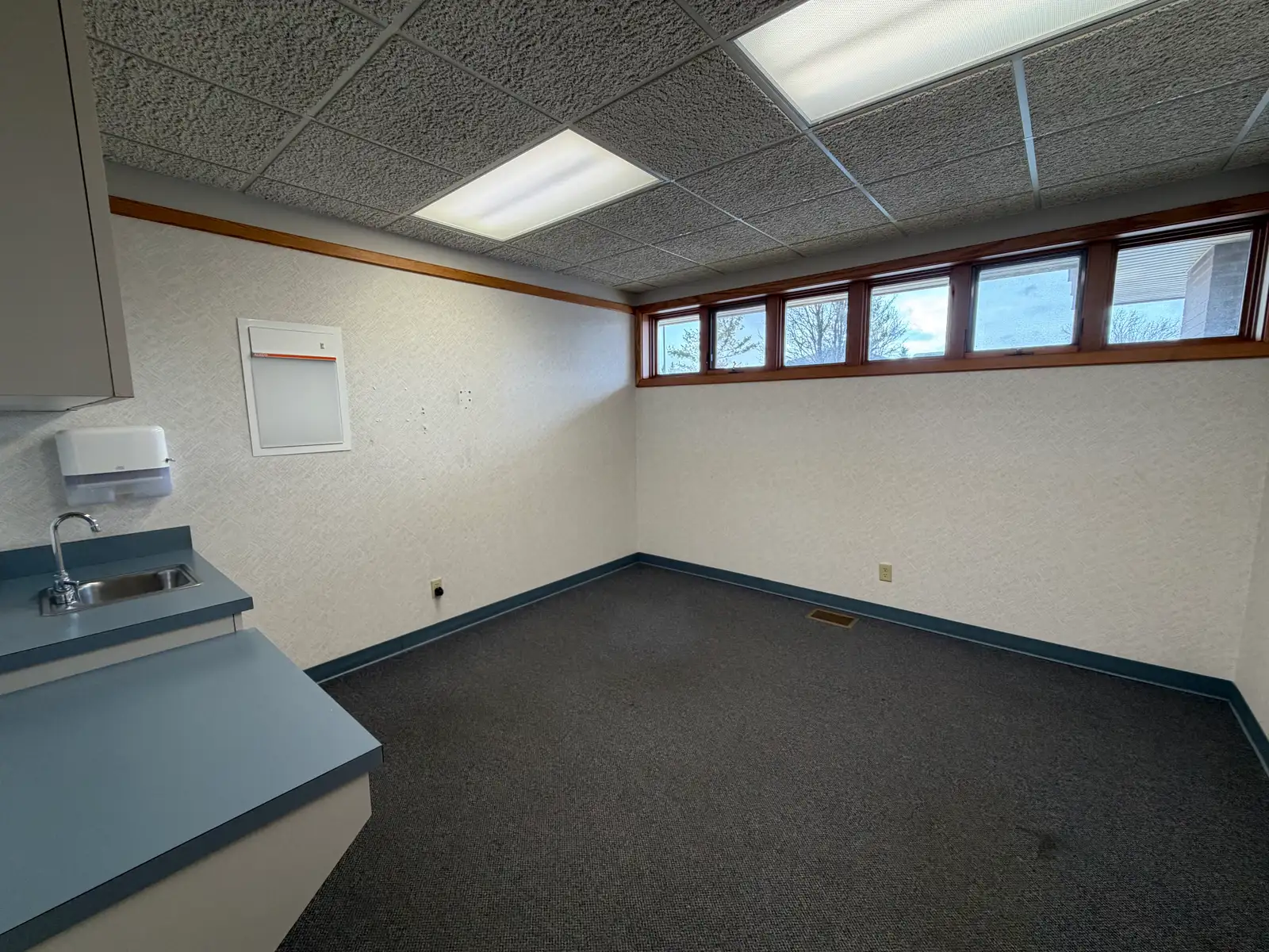 4884 Berl Dr image 38