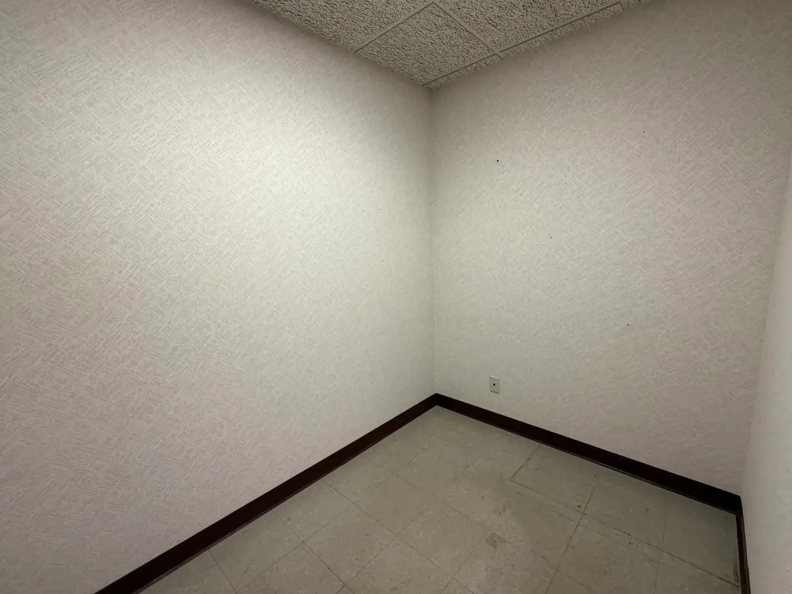 4884 Berl Dr image 28