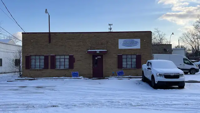 Industrial/Flex for Lease thumbnail 2