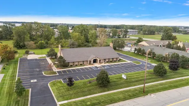 15055 22 Mile Rd thumbnail 3