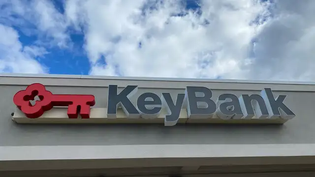 Key Bank Commons thumbnail 4