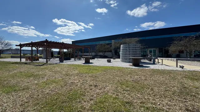View image 11