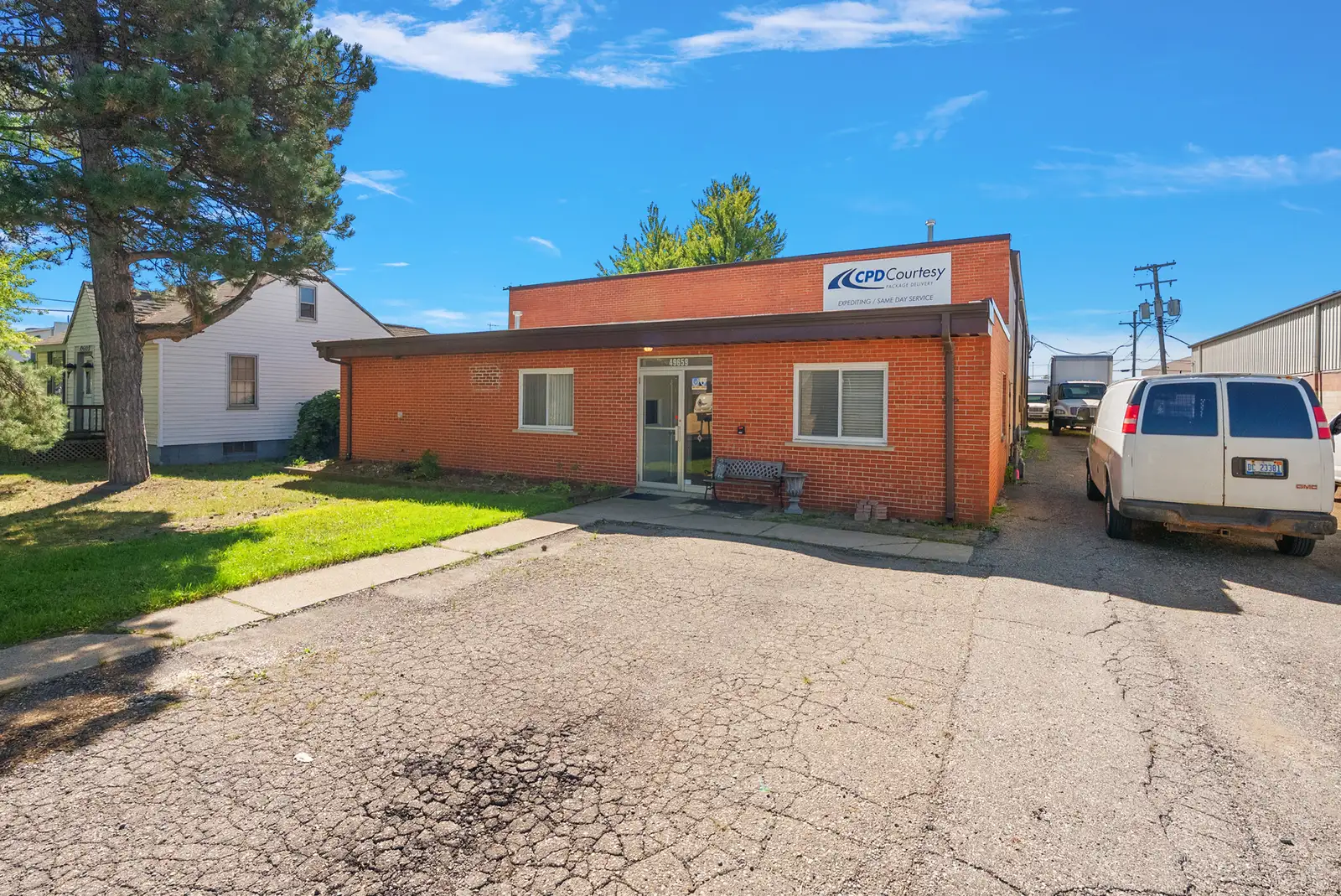 49659 Leona Dr
