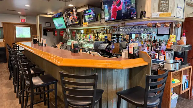 Turnkey Restaurant Business & Real Estate & Residence in Grass Lake thumbnail 4
