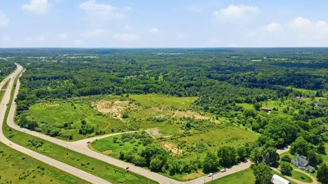 4975 N Old US 23 thumbnail 2