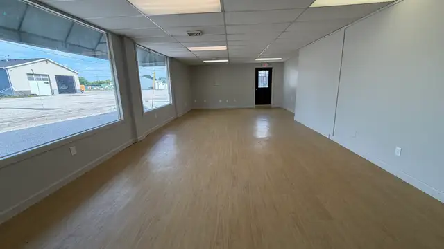 Office with Warehouse Suite 3A thumbnail 4