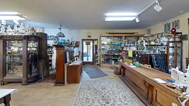 View image 17