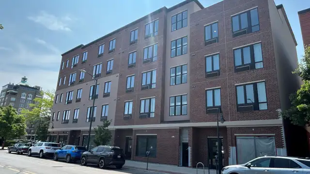 232 E State St, Unit B thumbnail 3