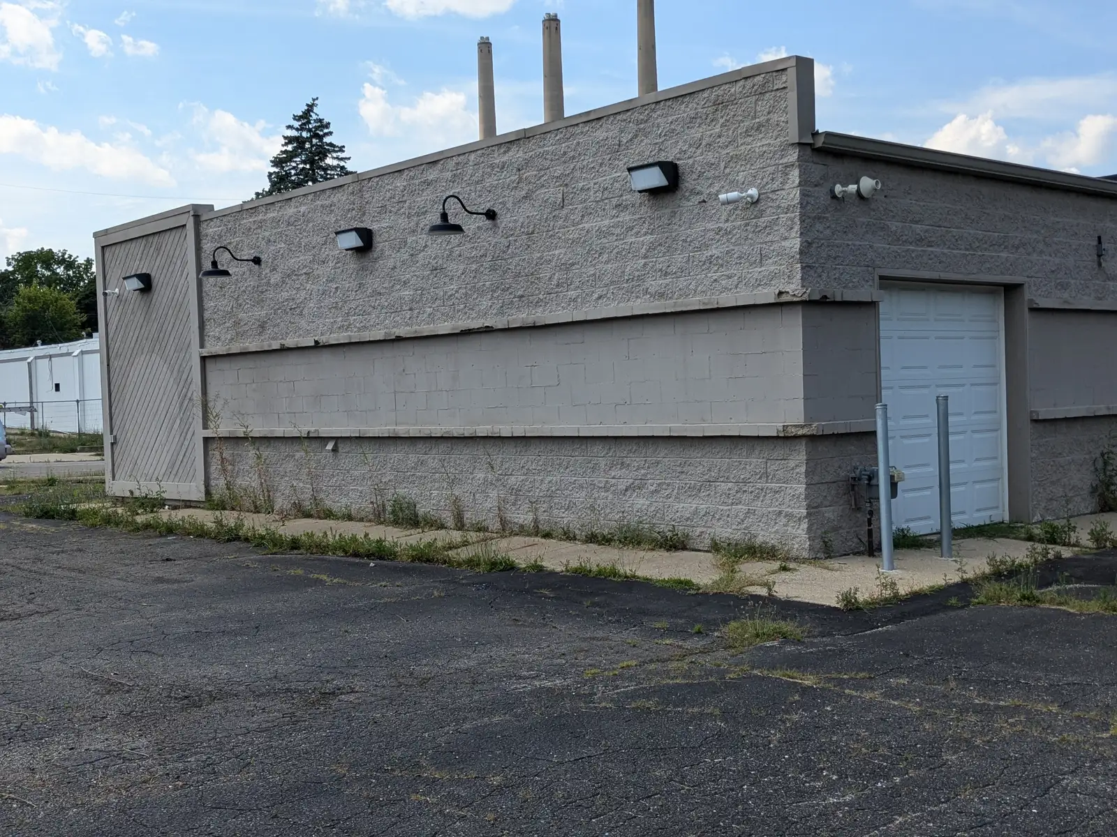 1623 S Washington Ave image 5