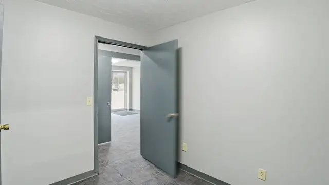 View image 17