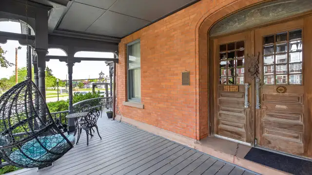 View image 10