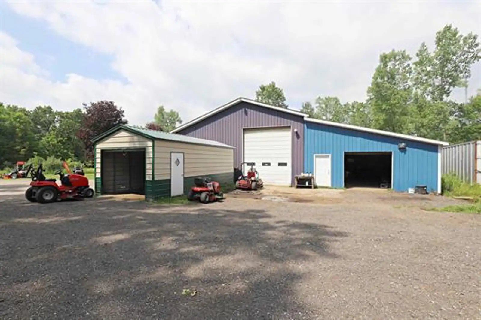 9112 W Mount Morris Rd image 16