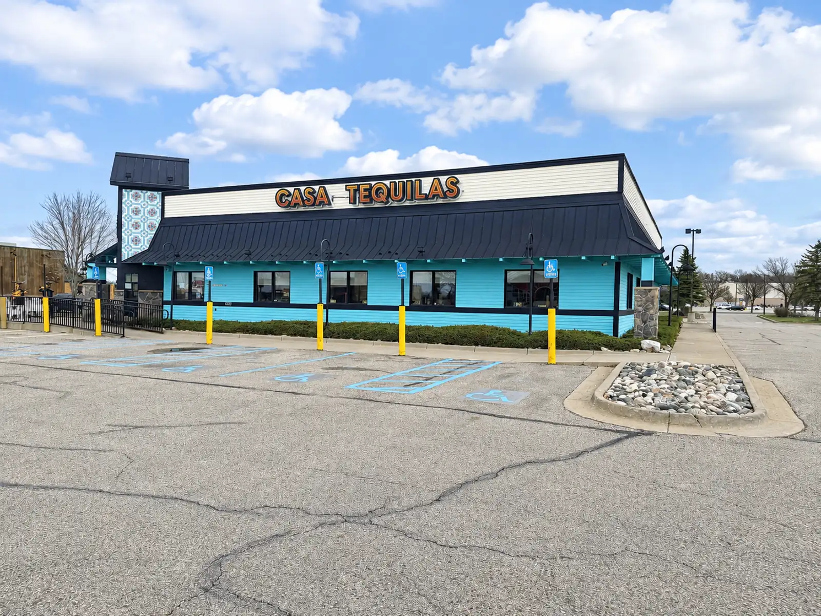 4220 24th Ave. image 2