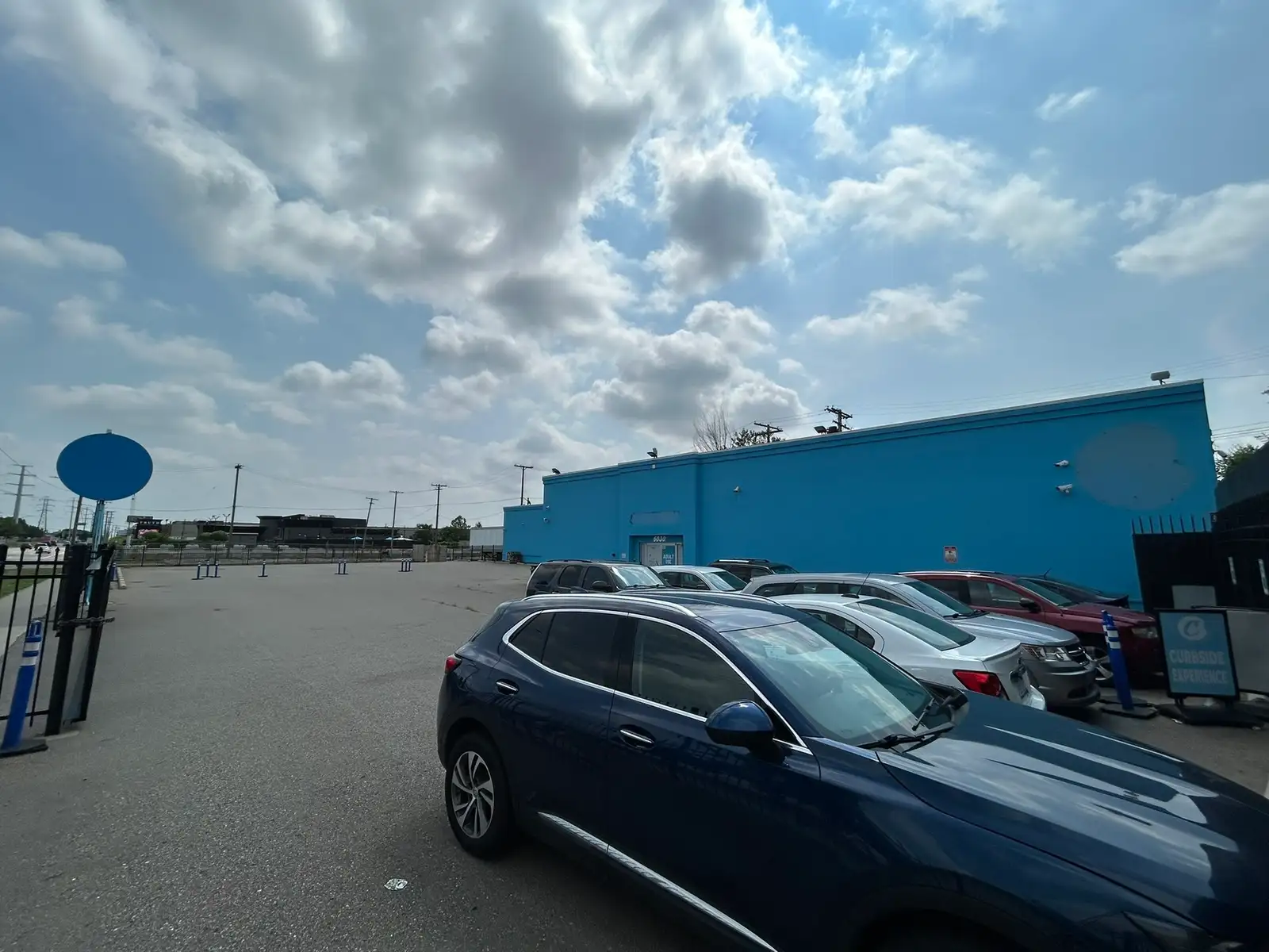 Detroit - Freestanding Retail/Industrial Building image 5