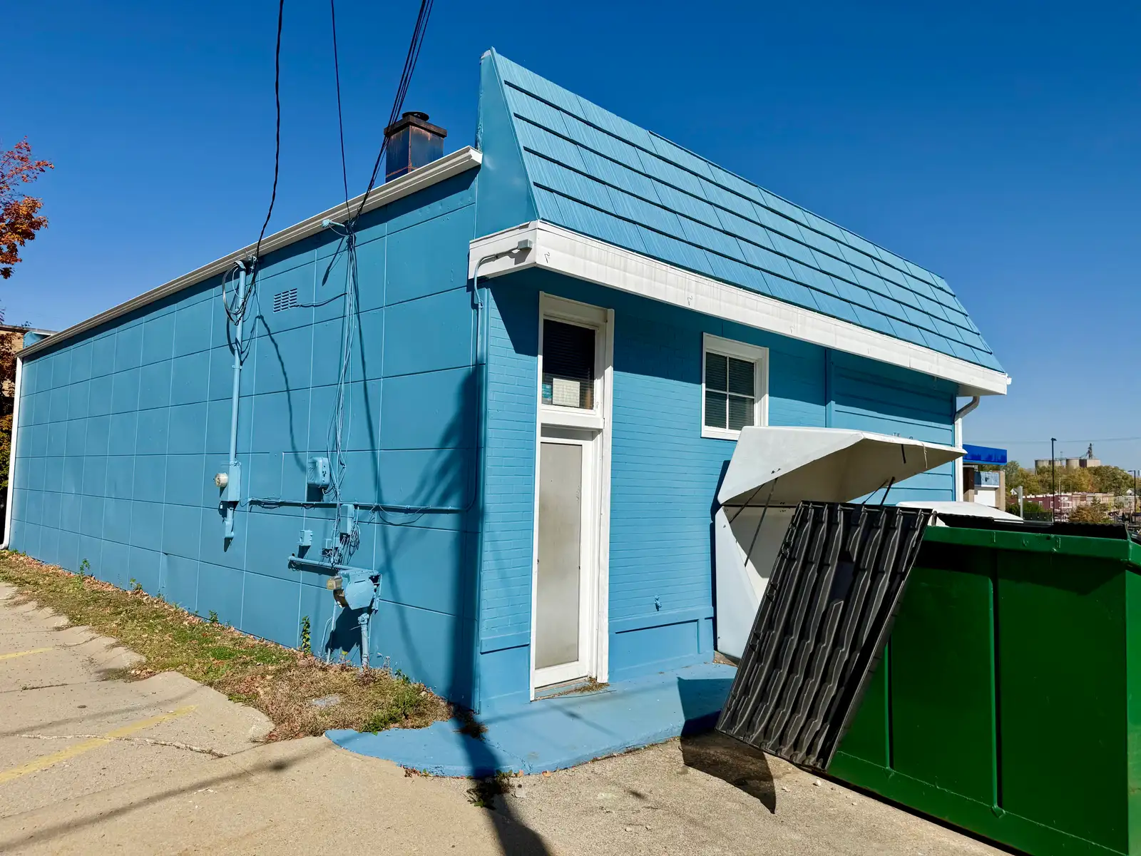 126 E Jefferson St image 4