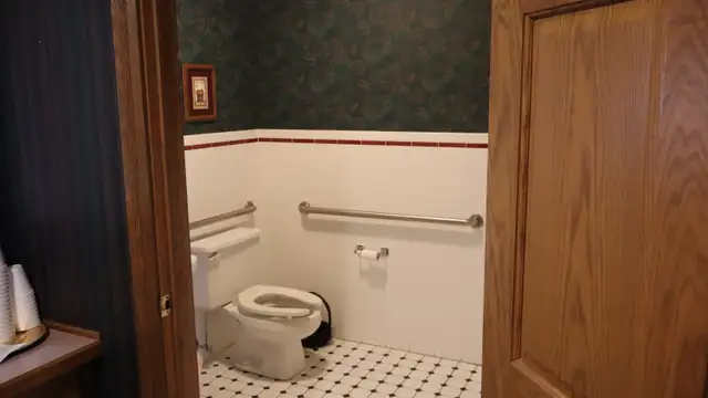 View image 18