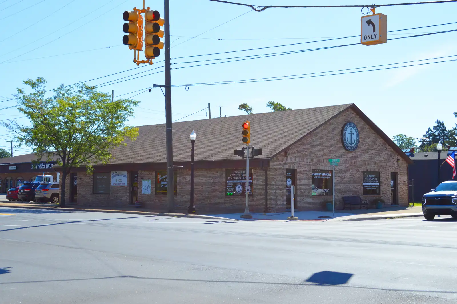 51180 Washington St, New Baltimore, MI 48047