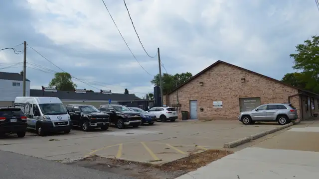 51180 Washington St thumbnail 2