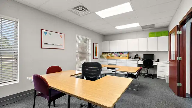 View image 12