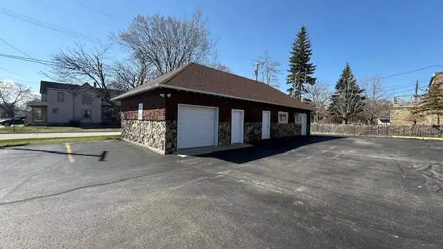 View image 12