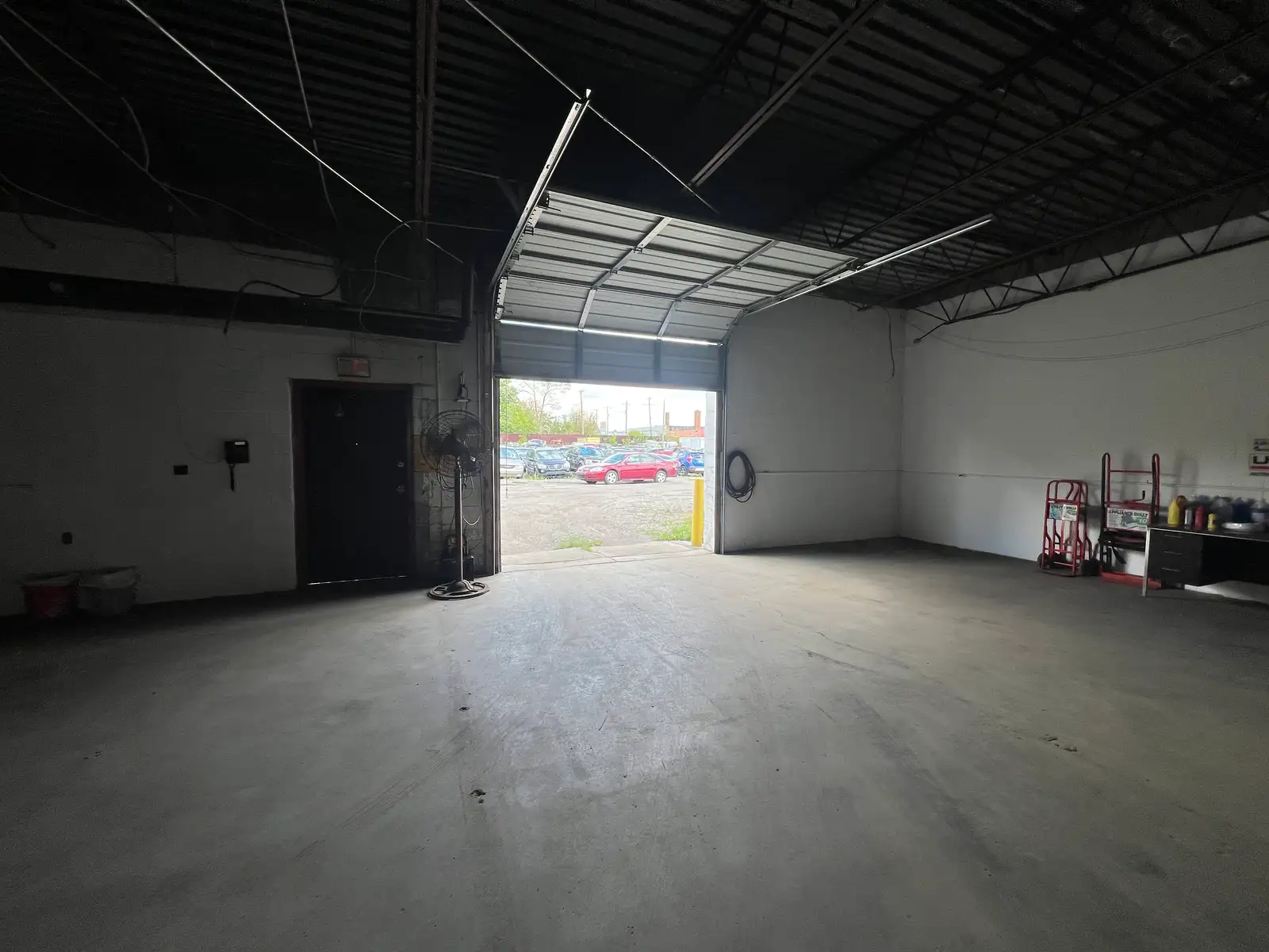 8850 Southfield Fwy image 4