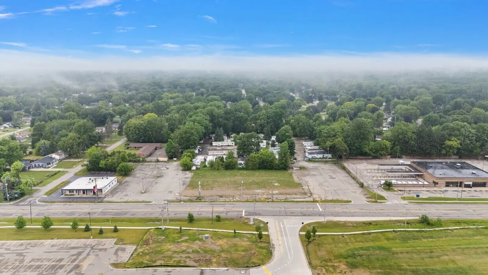 High-Visibility Commercial Site Across from General Motors image 6