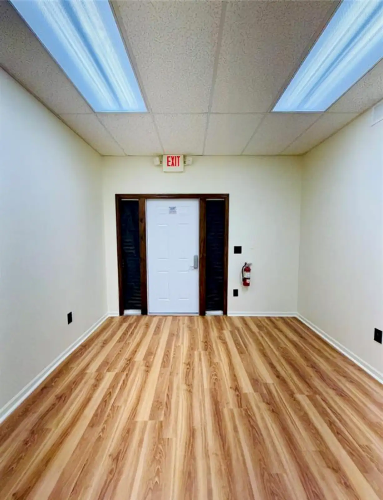 5880 N Canton Center Rd #455 image 3