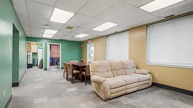 View image 6